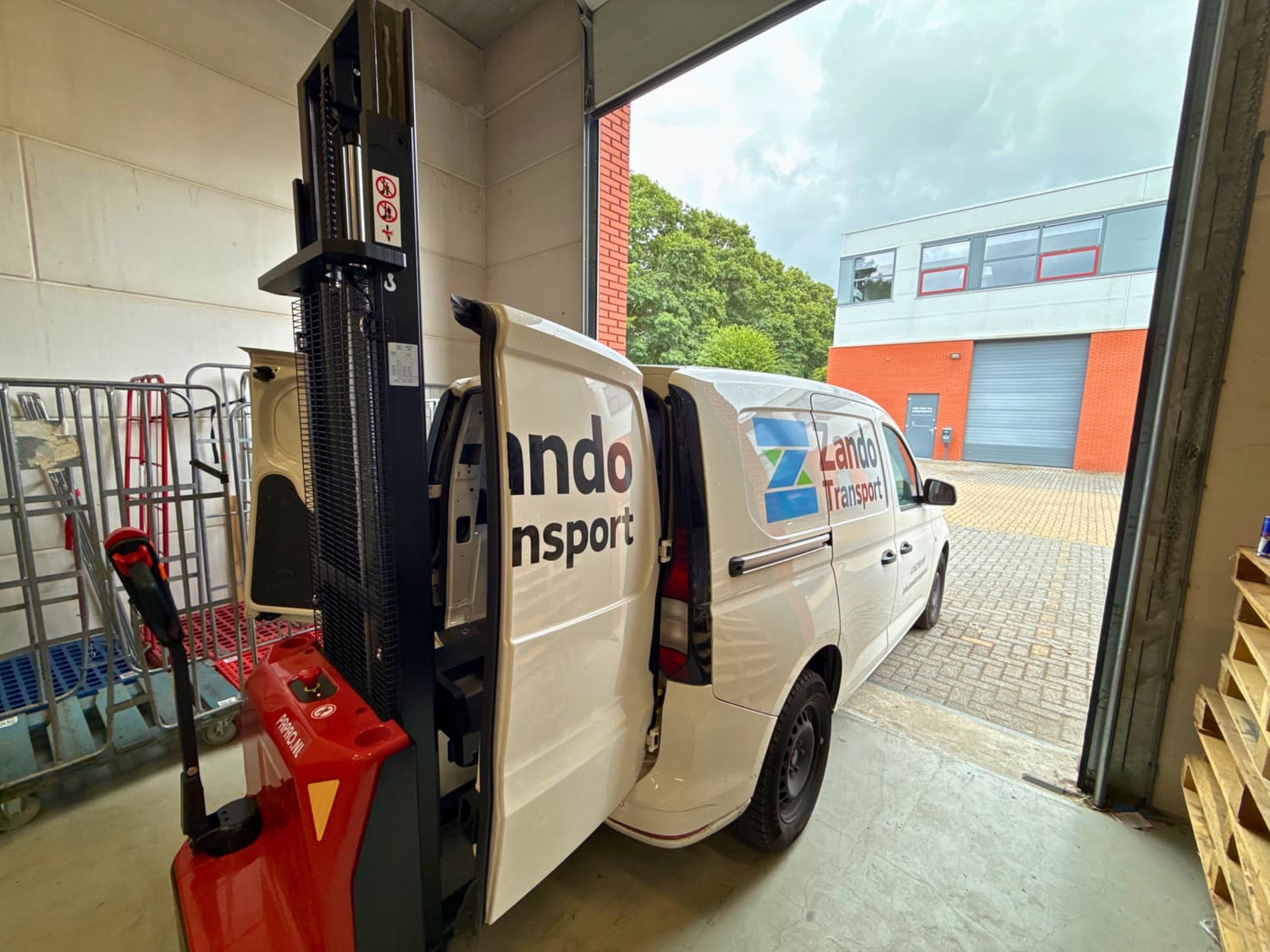Sneltransport, Zando Transport